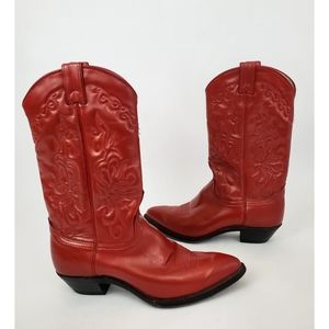 Red Pointed Toe Cowboy Boots 7M